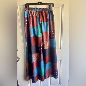 New Romwe Wide Pants Multicolor Polyester Unisex. Sz M Patchwork
